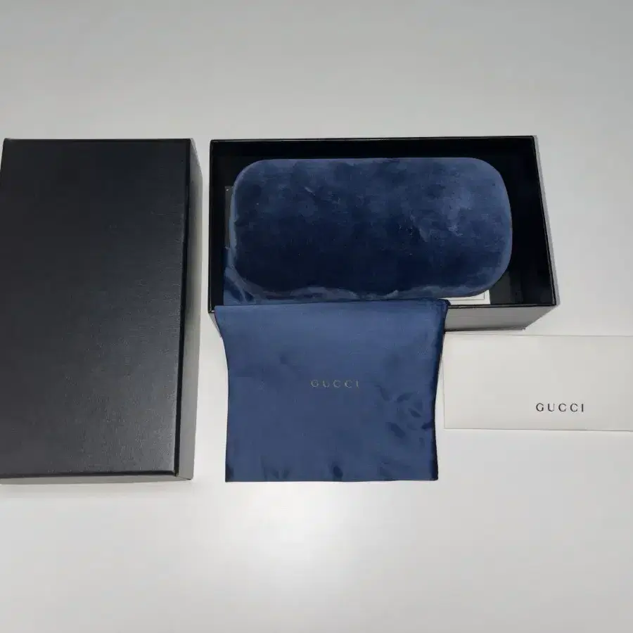 GUCCI 선글라스