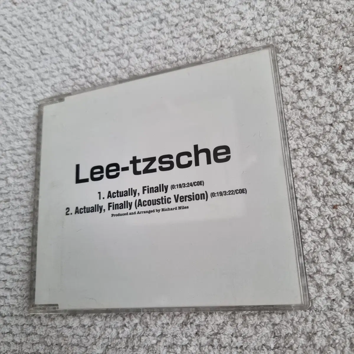 Lee-tzsche(이상은) Actually,Finally 프로모션 싱글