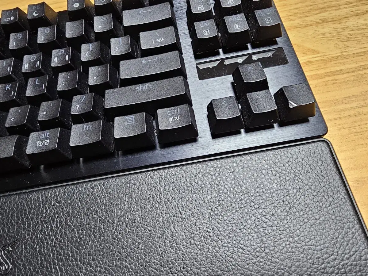 레이저 헌츠맨 v3 pro tkl