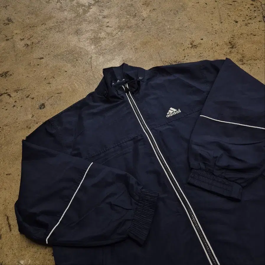 [ Genuine/100 ] Adidas Old School Windbreaker