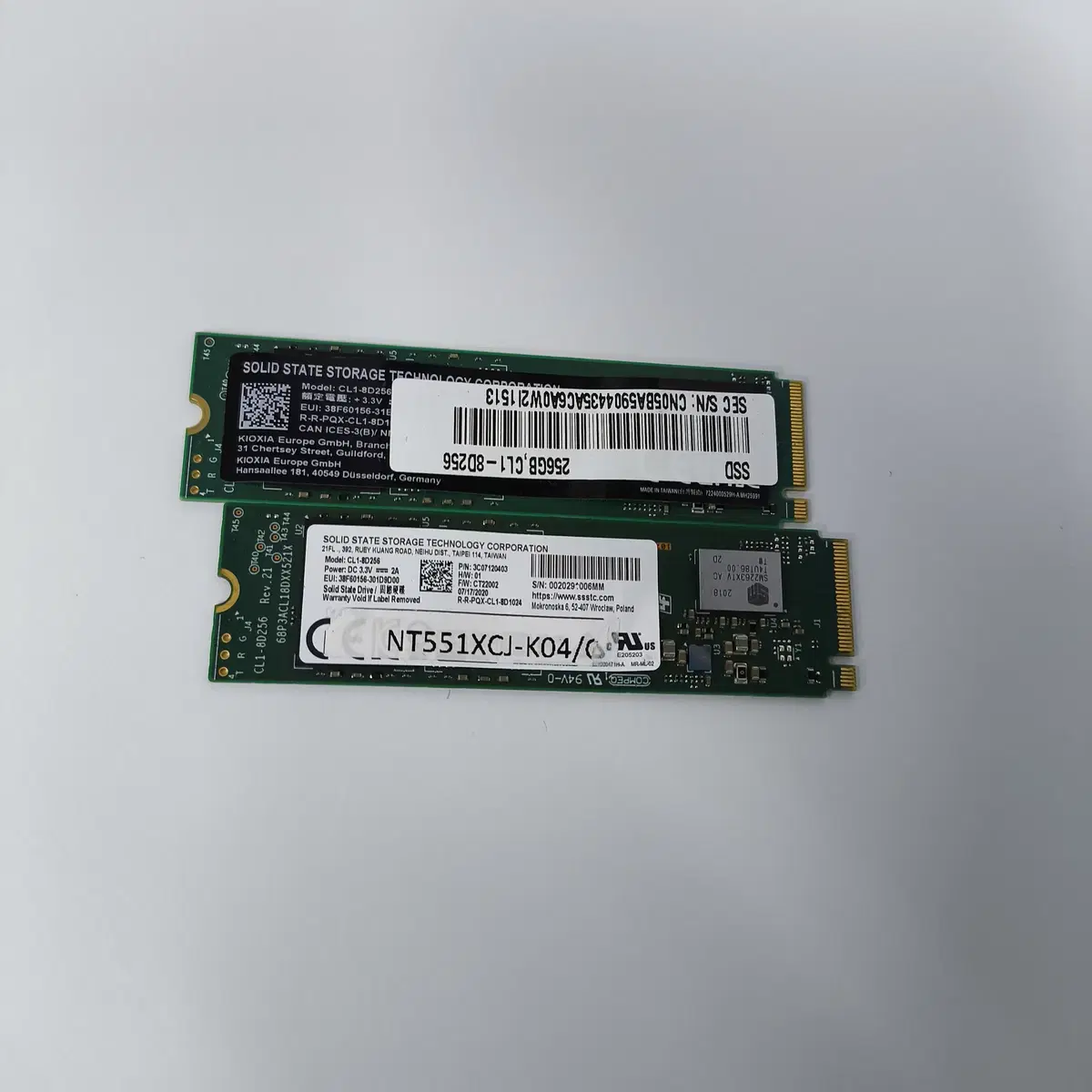 외산 NVMe 256GB 2280 상태 좋음