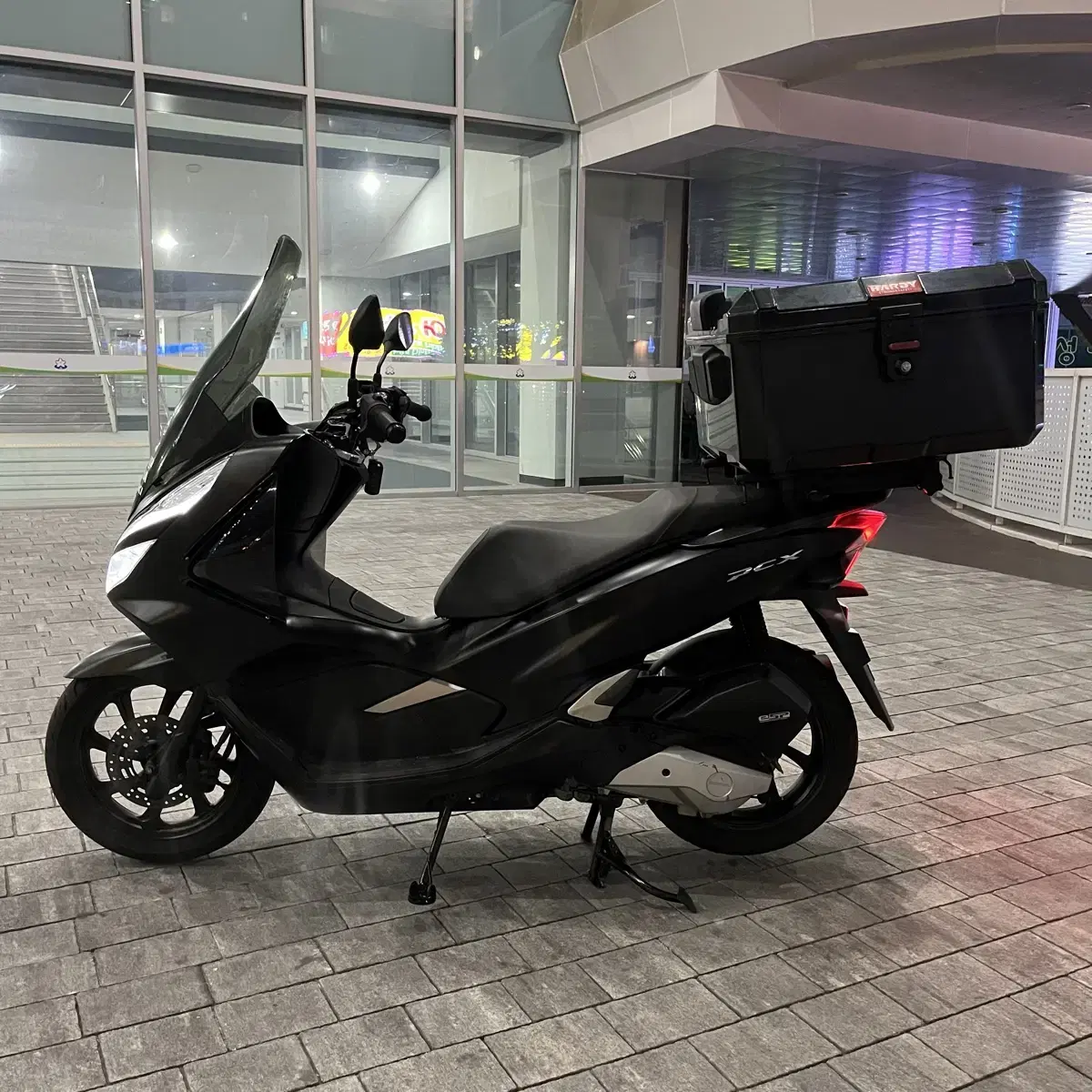 20년식 PCX125 배달셋팅 멧블랙 160만원