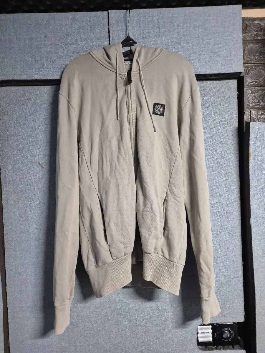 Spherical Stone Island Hood Zip Up