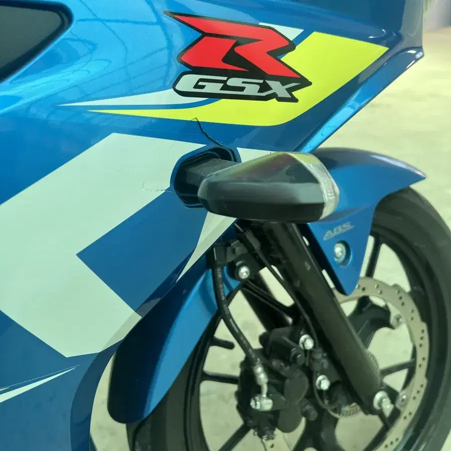 스즈키gsxr125