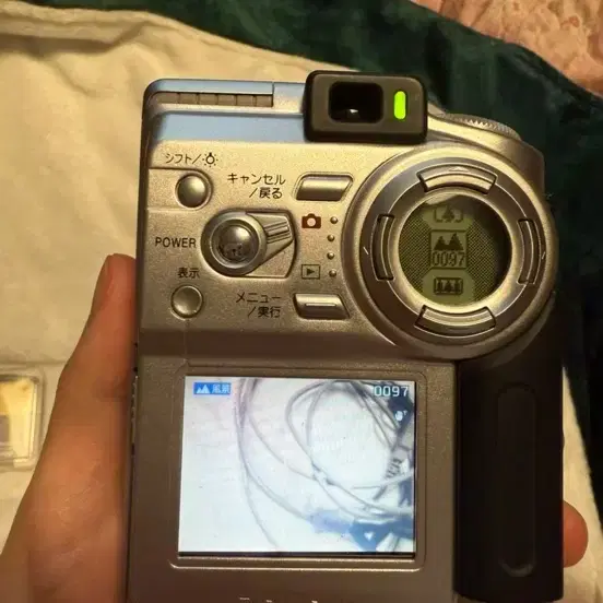 후지필름 파인픽스 4700z finepix 디카 y2k 뉴진스 카메라