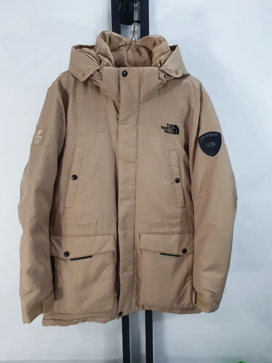 The North Face Padded Team Korea McMurdo Parka Beige M