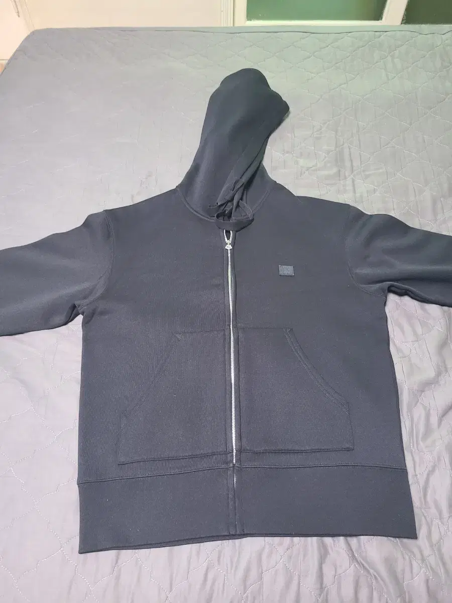 Arcane Studios Fei zip-up hoodie, sweatpants ( Setup)