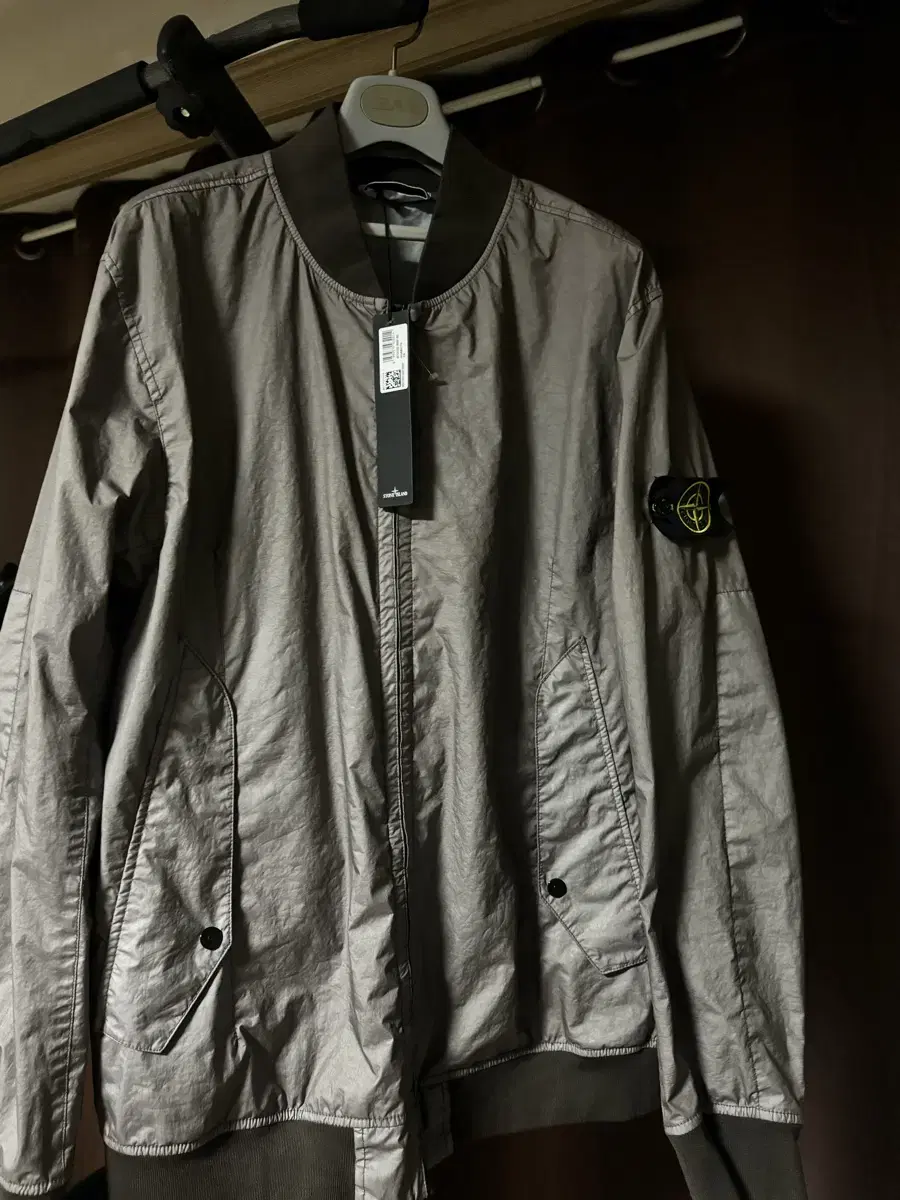 [New Arrivals] Price Drop 24SS Stone Island Jacket XXL(110)