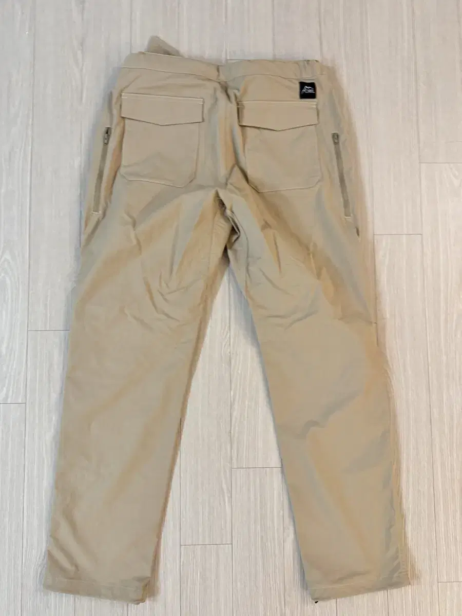 Cayl Mountain Pants 케일 마운틴팬츠2 M사이즈 판매