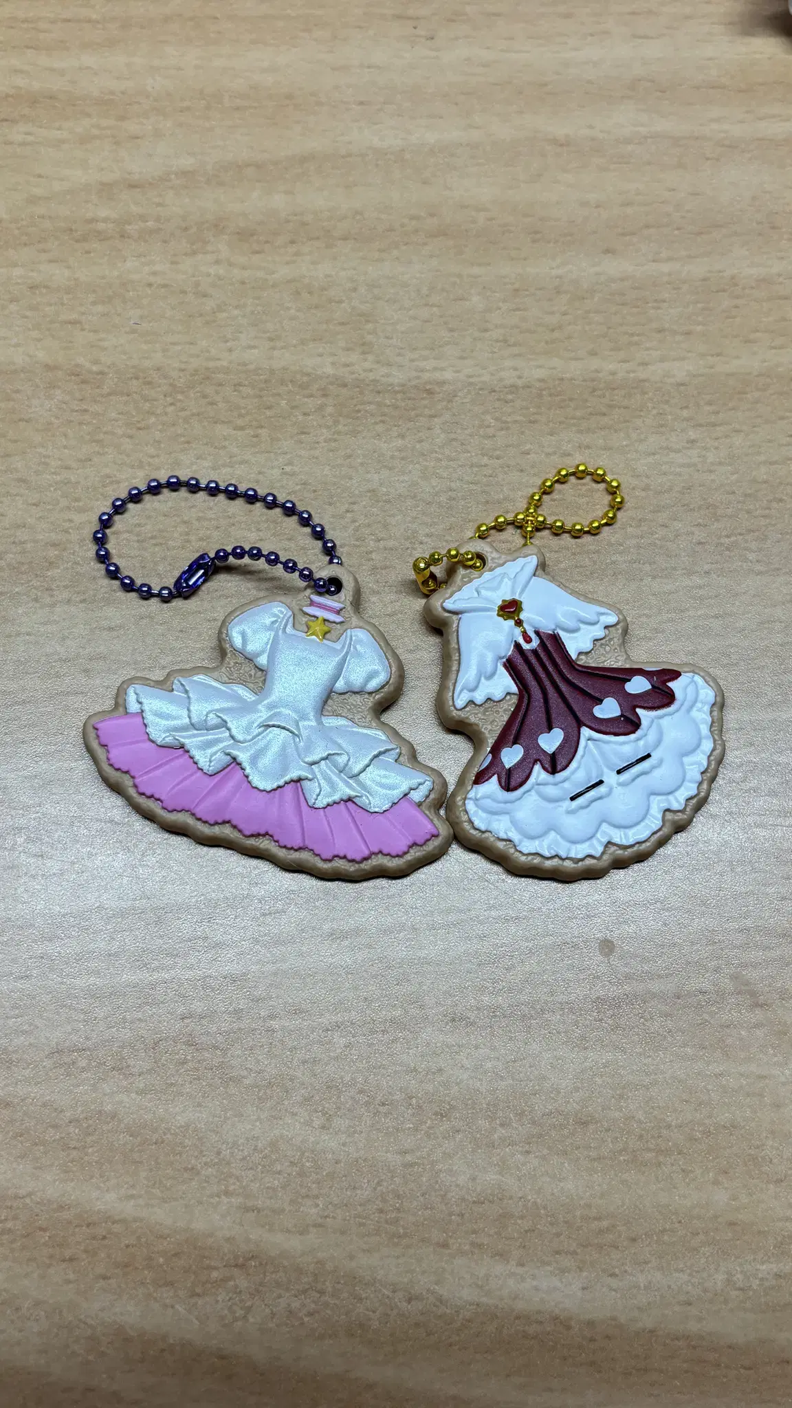 Cardcapture Cherry Cookie Charms keyring in bulk of 2