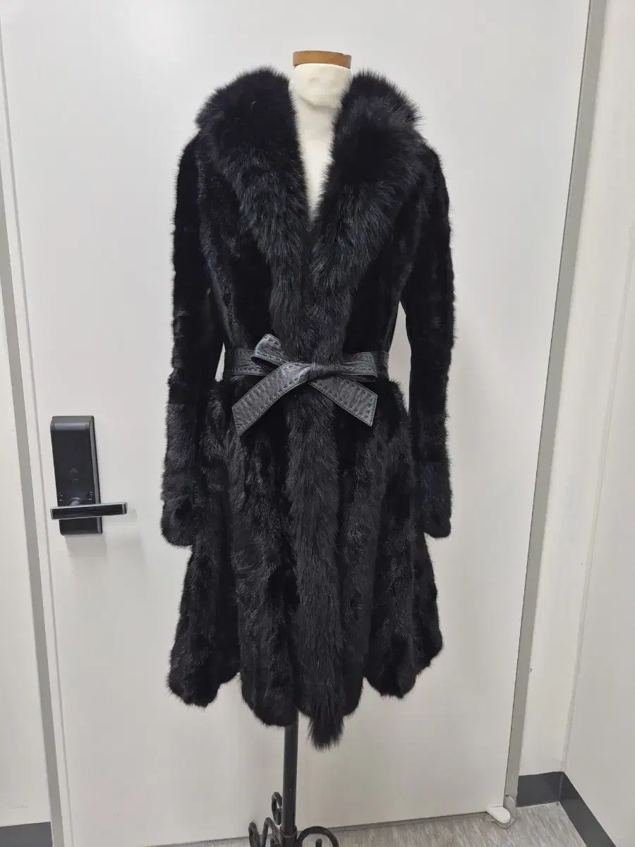 Joy's Fox Fur Mink 55