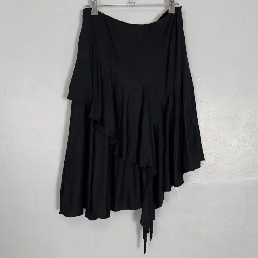 Ozoc drape skirt