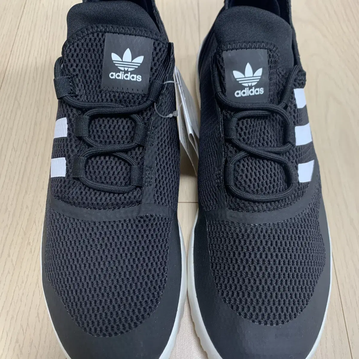 [280] 아디다스 검흰 운동화 ZX FLUX