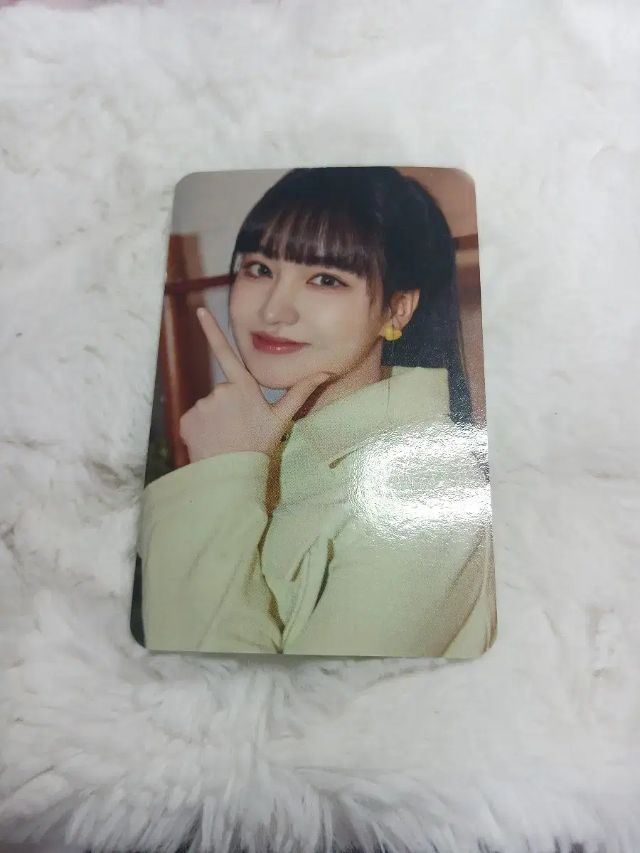 I ive liz cornbeard tea photocard for sale!