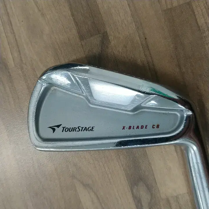 TWS Stage XBLADE CB No. 4 Iron CDG X100