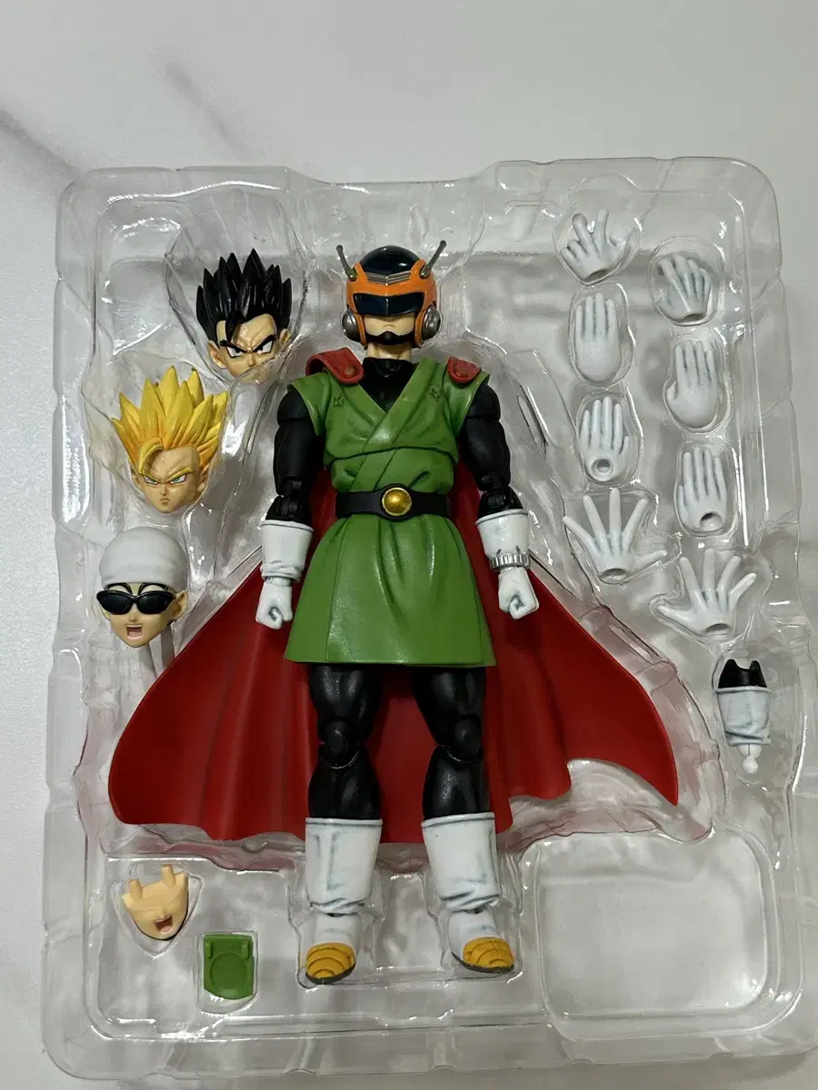 SHF Dragon Ball Great Science Man