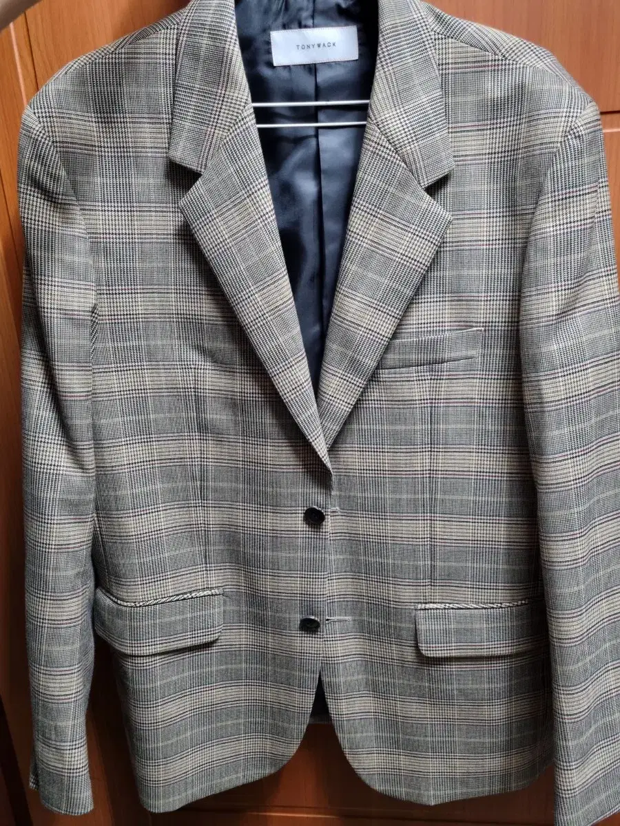 Tony Weck check blazer