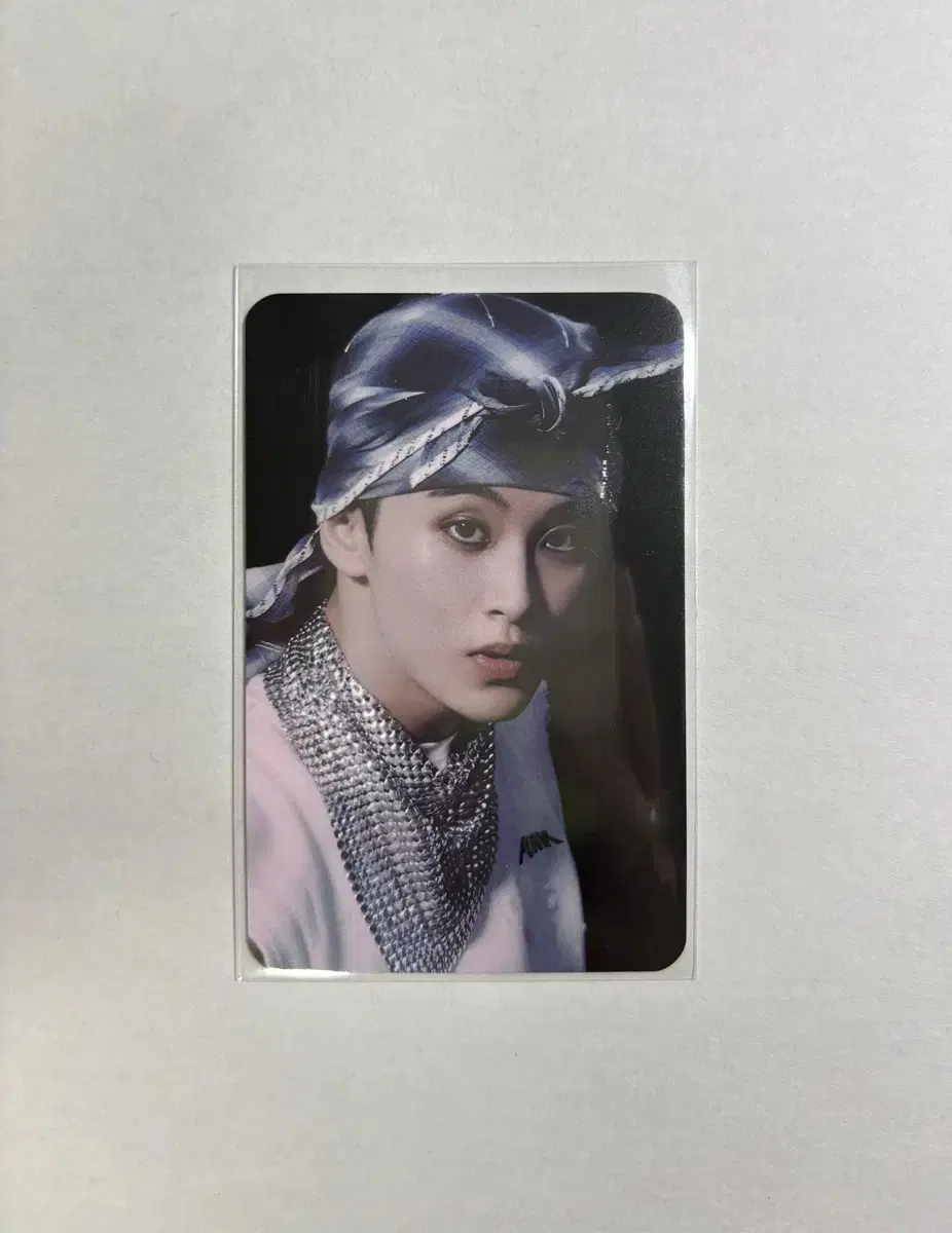 Badgee Jins mark photocard