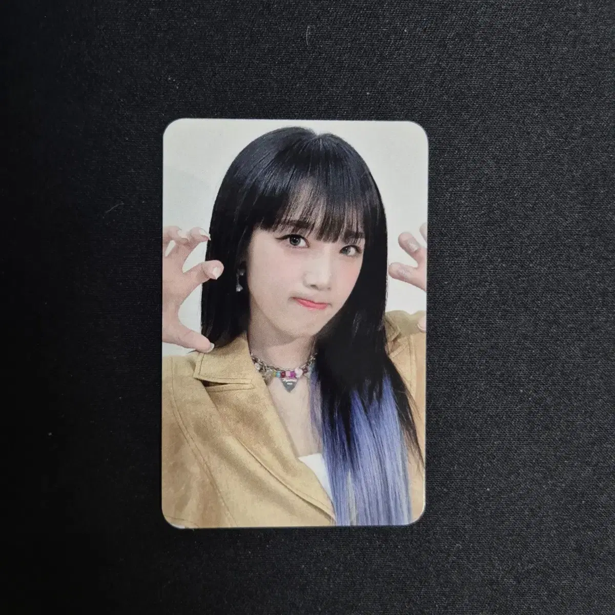 Yena with muu unreleased photocard photocard showcase Smartphone Yena Choi