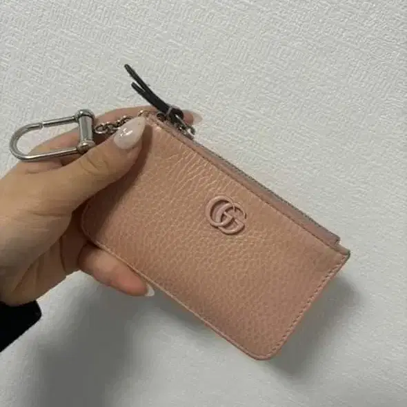 Gucci GG 마몬트 지퍼 그레인 카드홀더