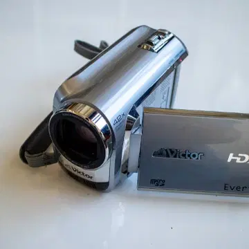 Victor Everio ビデオカメラ　ビクター　GZ-MG840 価格.com - JVC Everio GZ-MG840 スペック・仕様