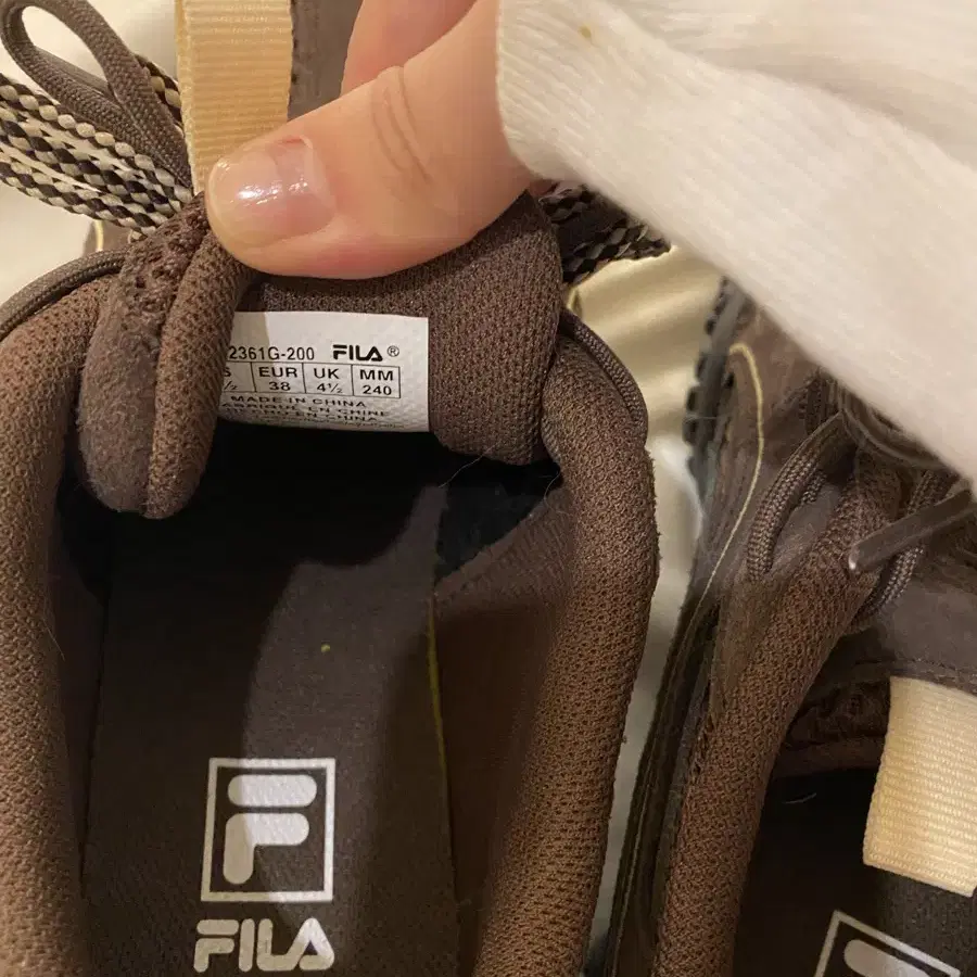 Fila echappe choco 휠라에샤페초코 240