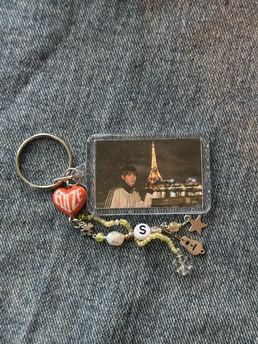 Rize eunseok acrylic Photo Keyring