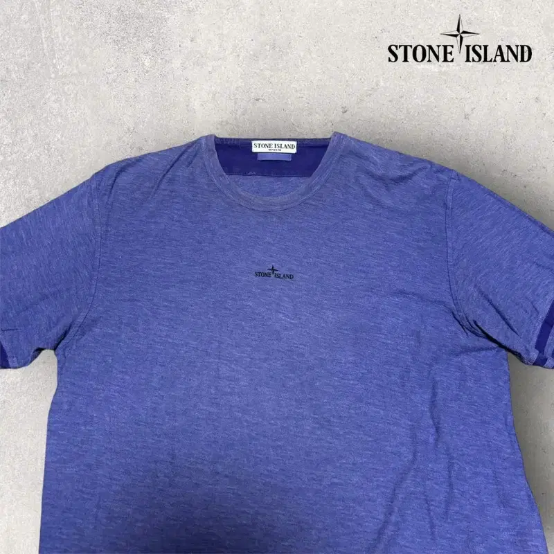 L STONE ISLAND SHORT  스톤아일랜드 프린팅 반팔 티