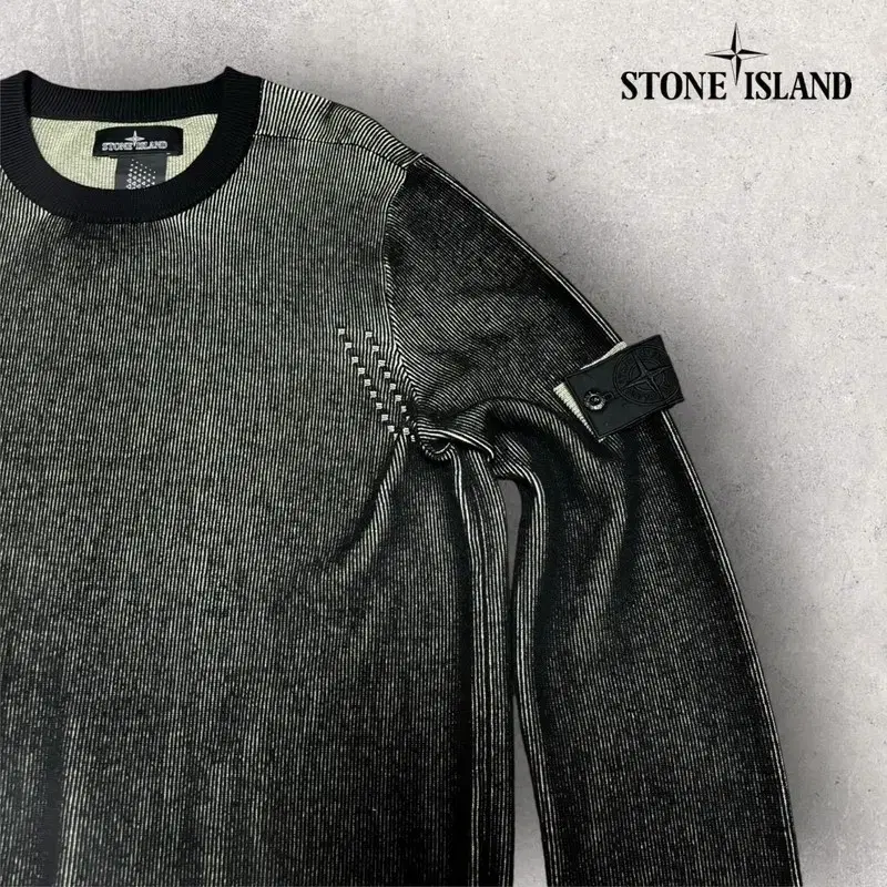 L STONE ISLAND 스톤아일랜드 피그먼트 울 쉐도우 니트