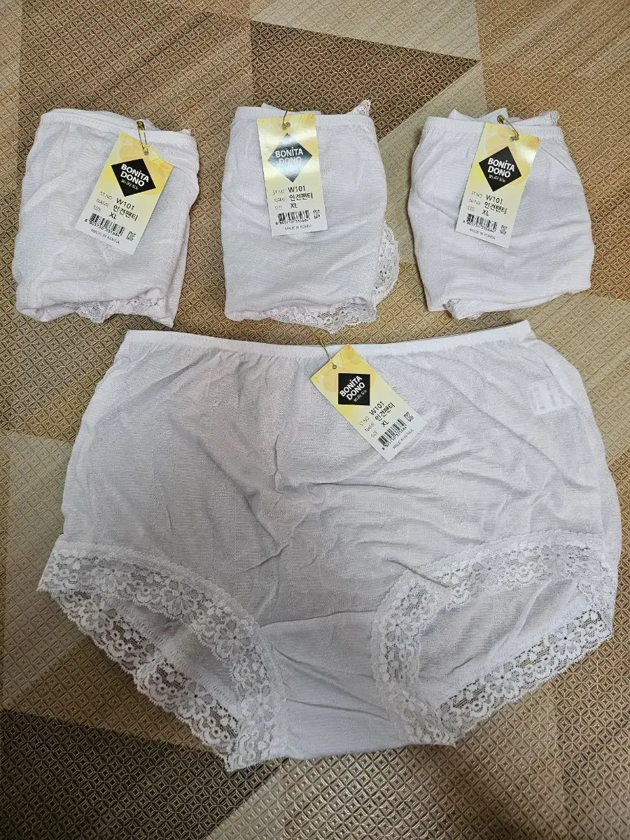 Underpants XL(95~100) size > 2 pieces 5,000 won