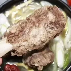 간편하고 맛있는 뼈해장국 왕갈비탕 우거지갈비탕