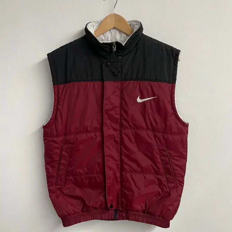 [L] Nike Old School Burgundy Padded Vest