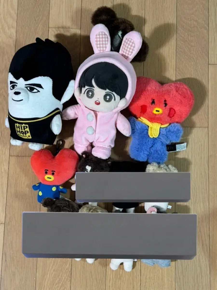 Sell BTS doll 