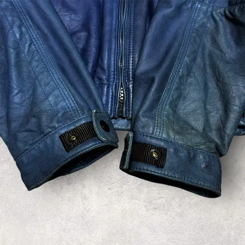 M STONE ISLAND JACKETS 스톤 가죽 자켓 화이트와펜