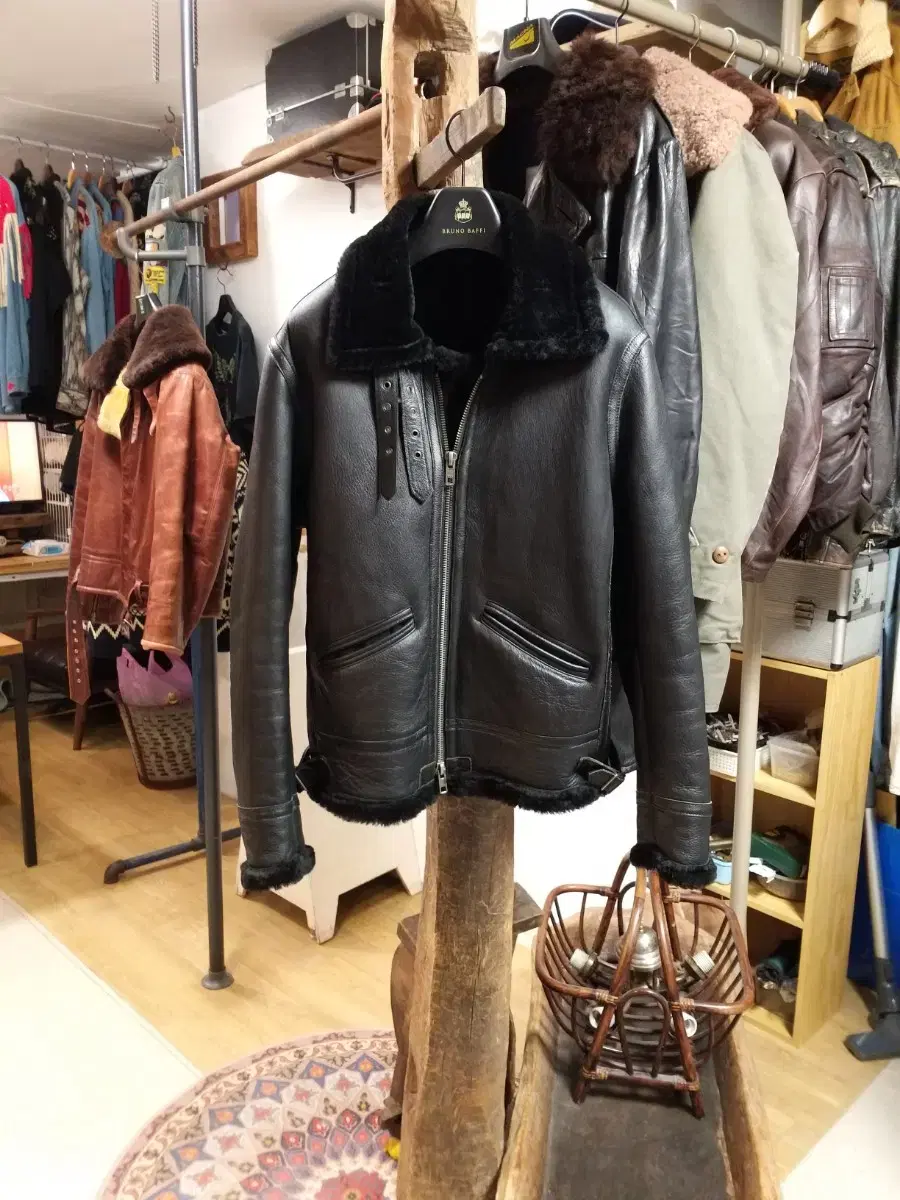 B-3 Real Sheepskin Mustang Jacket . L