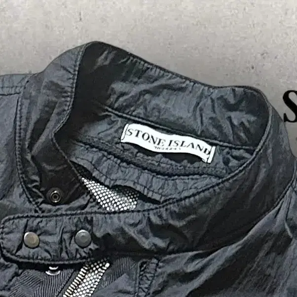 L STONE ISLAND 스톤아일랜드 라이더 자켓