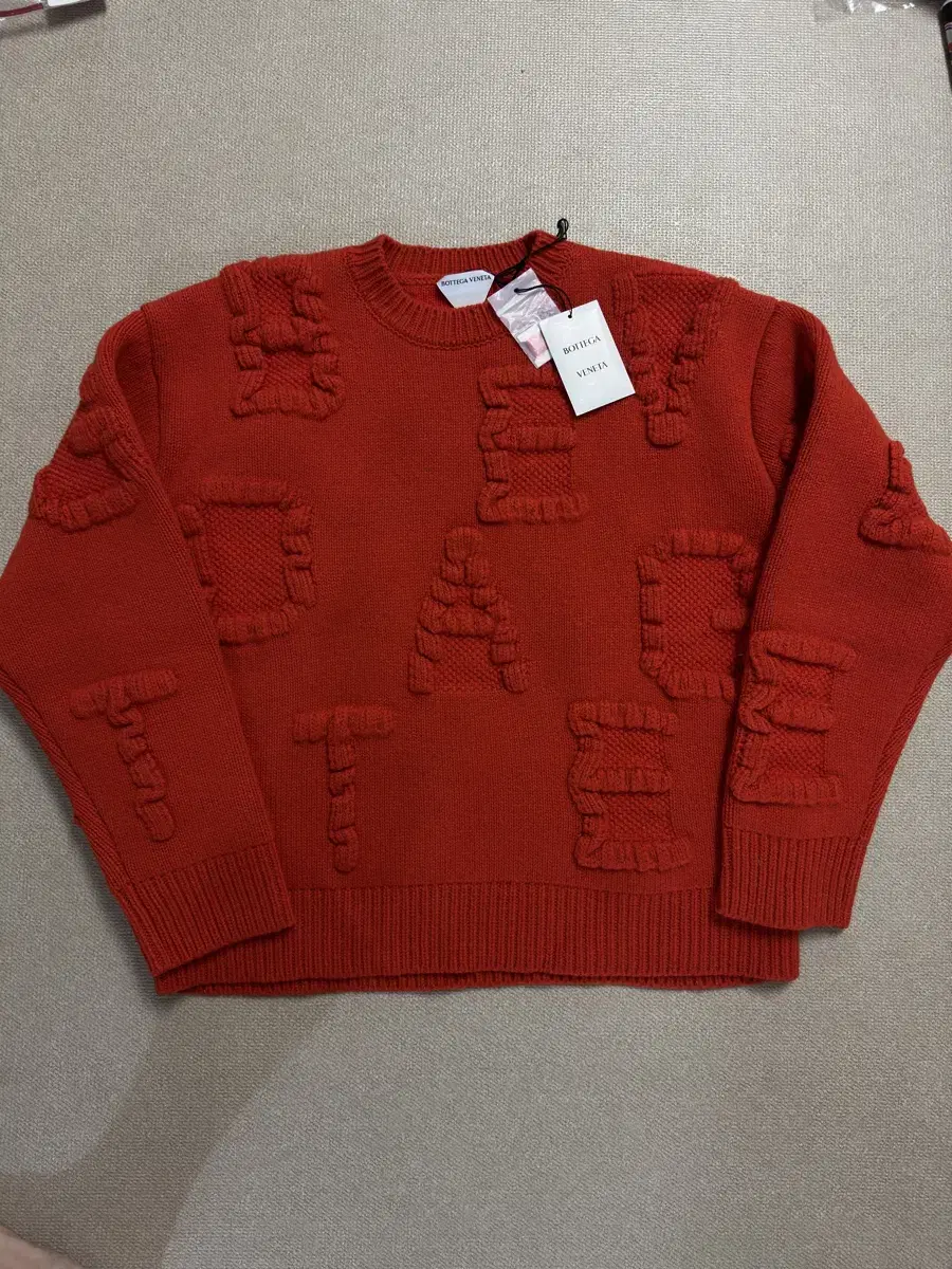 (M) Bottega Veneta Initials Knit Red