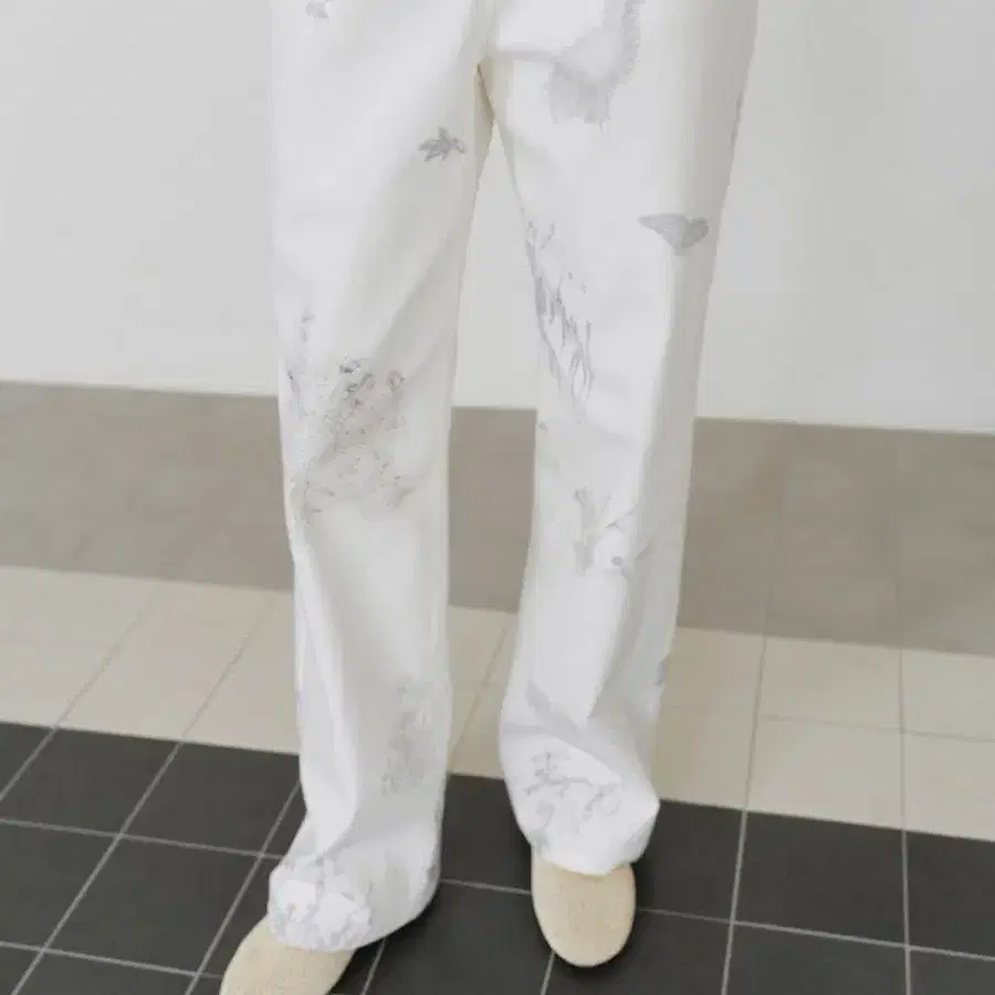 cosmoss 코스모스 WILD FLOWER WHITE DENIM 바지