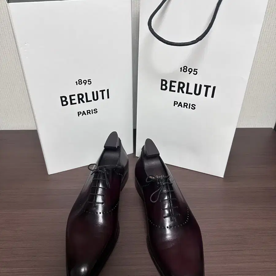 벨루티 구두 새상품 판매 Berluti