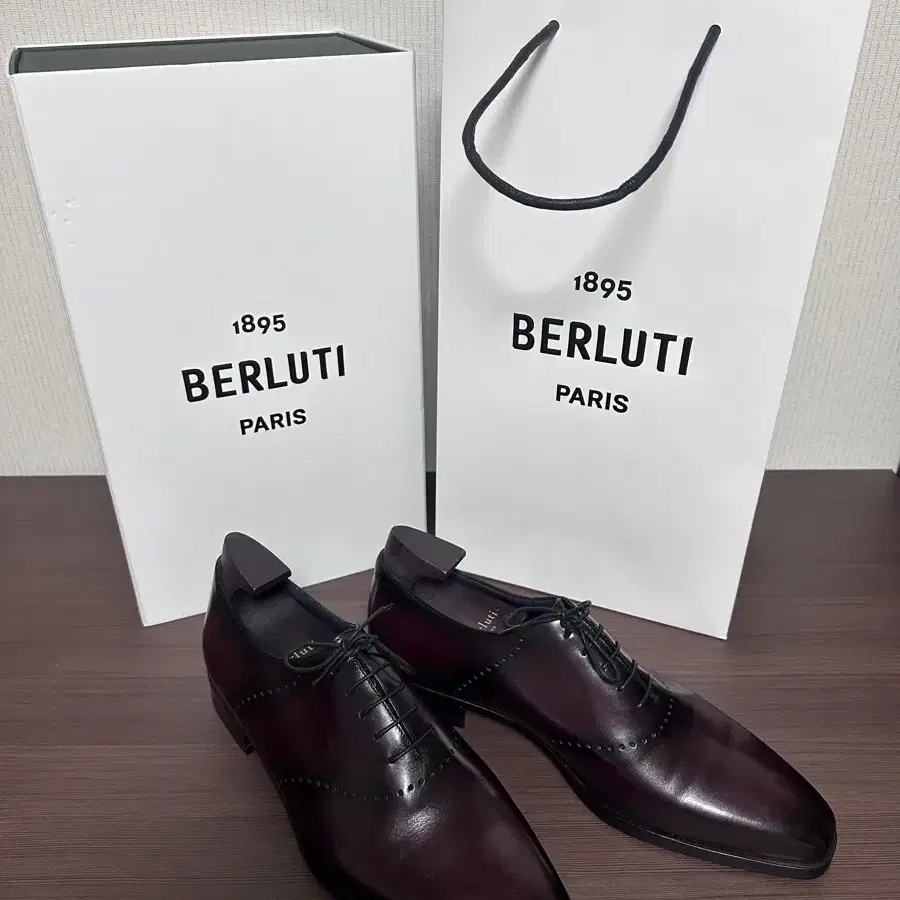 벨루티 구두 새상품 판매 Berluti