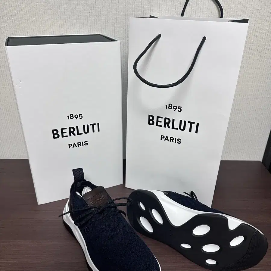 벨루티 스니커즈 새상품 판매 Berluti