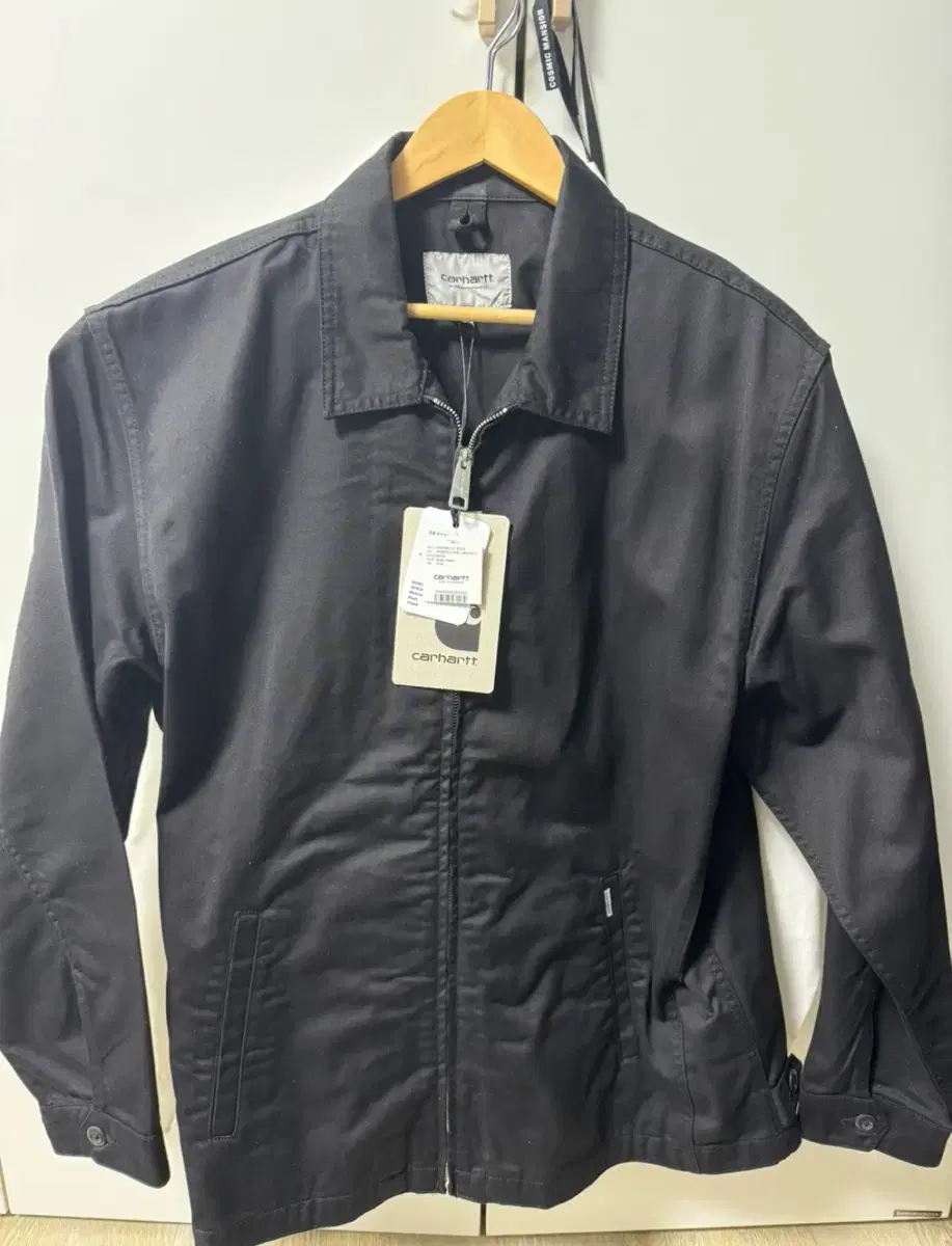 Calhart Modular Jacket XXL sells out