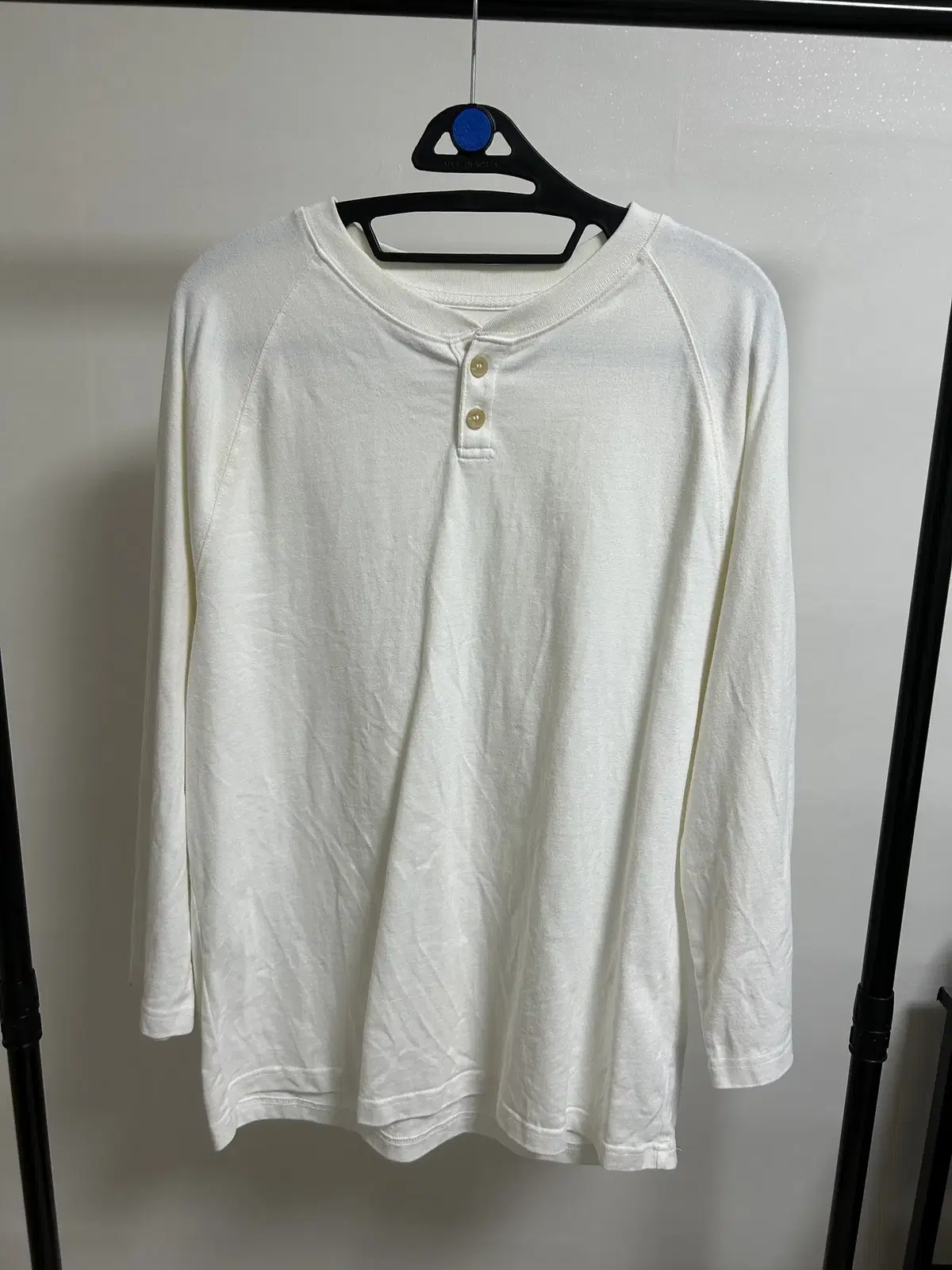 Giordano 7-Button T-Shirt