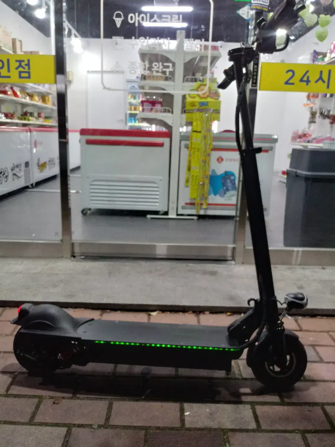 Electric kickboard Nano Wheel Premium A-class battery pack: 21Ah (exchangeable)
