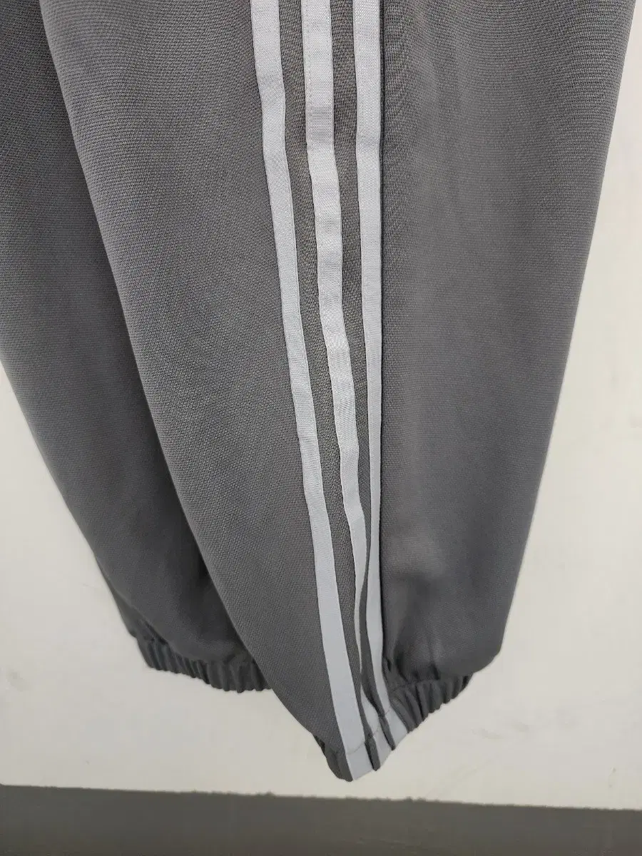 Adidas Jogger Pants 105Xl