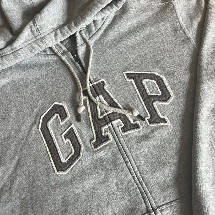 GAP 후드집업