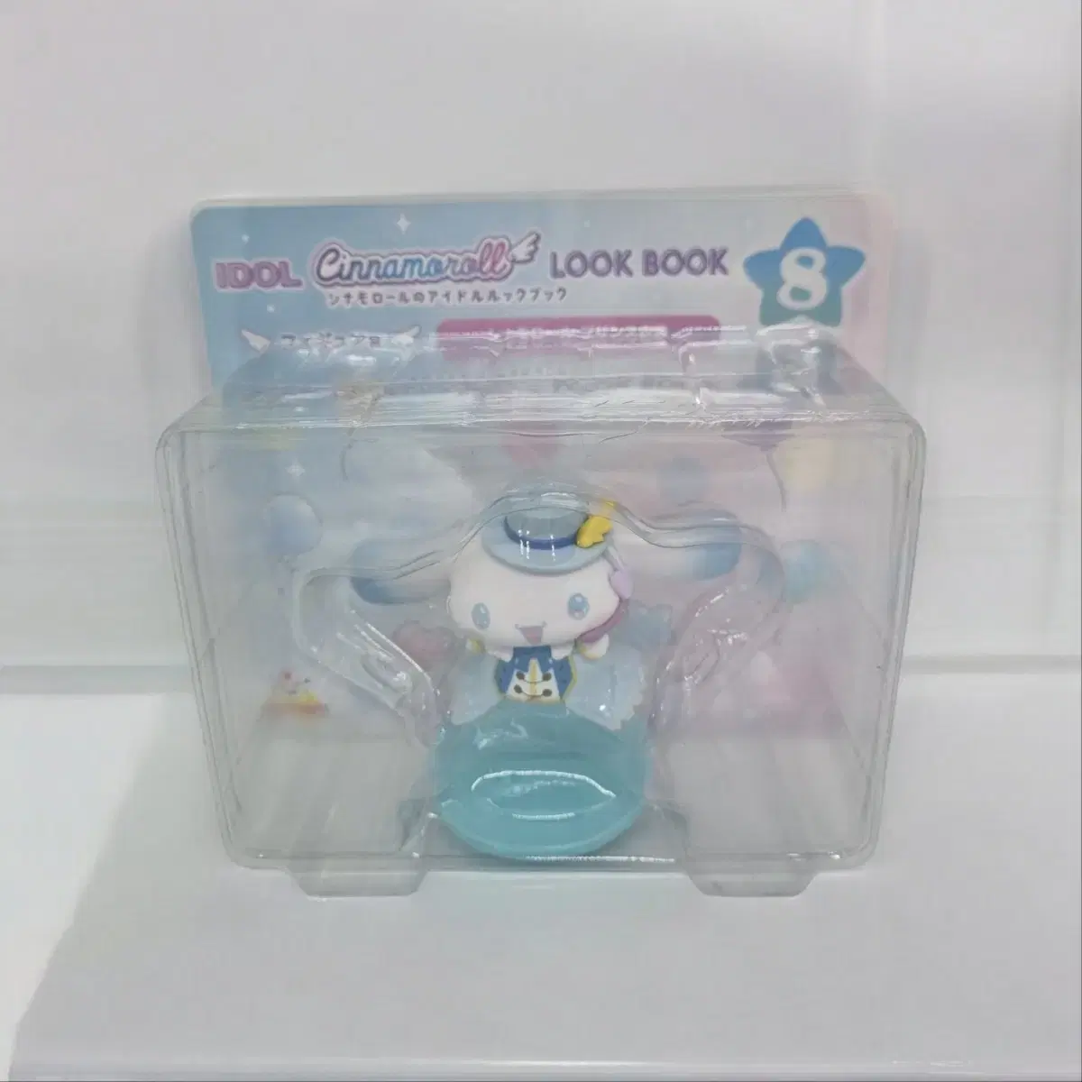 (New) Sanrio Idol Cinnamon Roll LOOK BOOK Figures