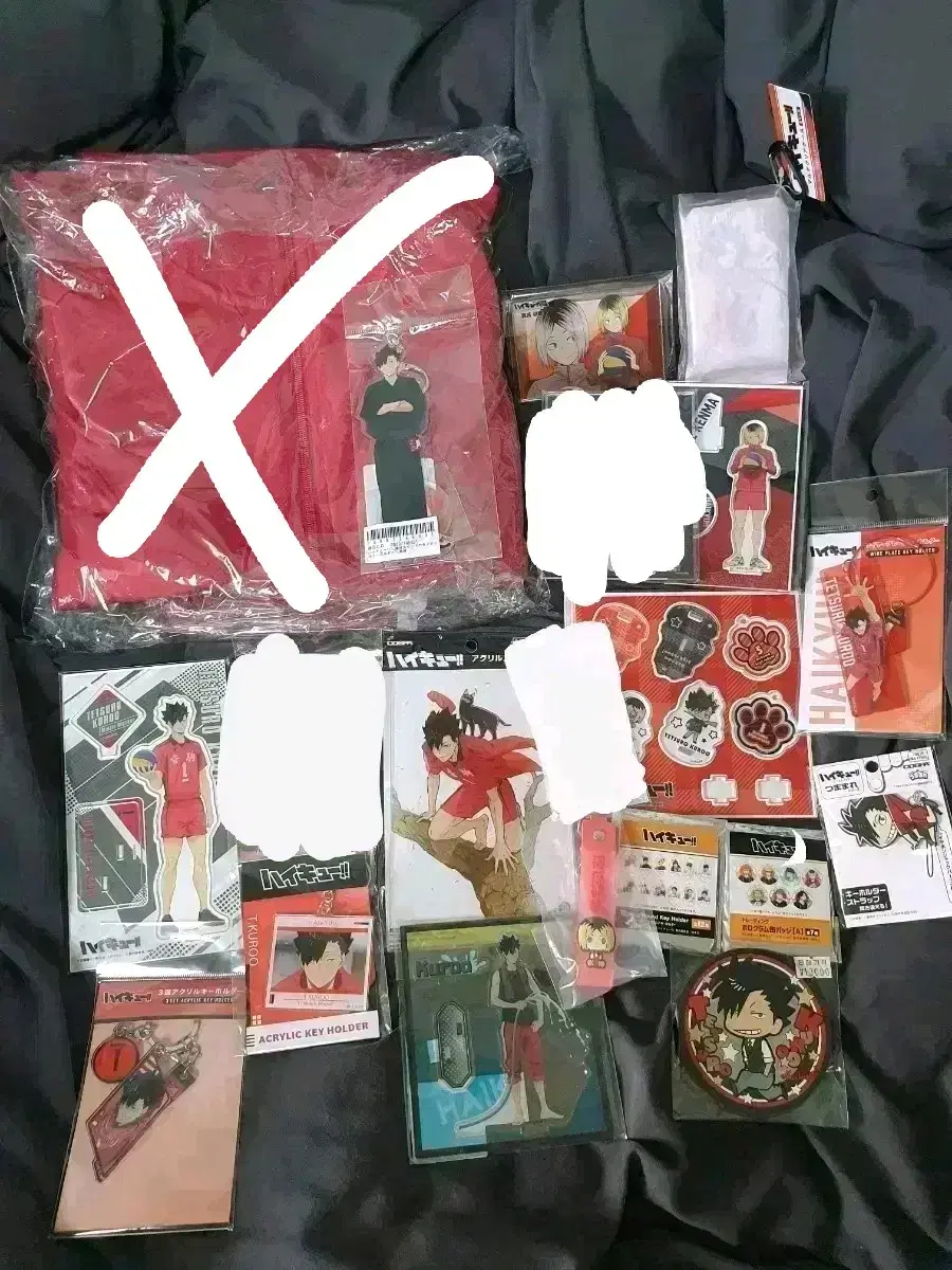 Kuroo Kenma acrylic Bulk stands, keyrings, and jersey merchandise.