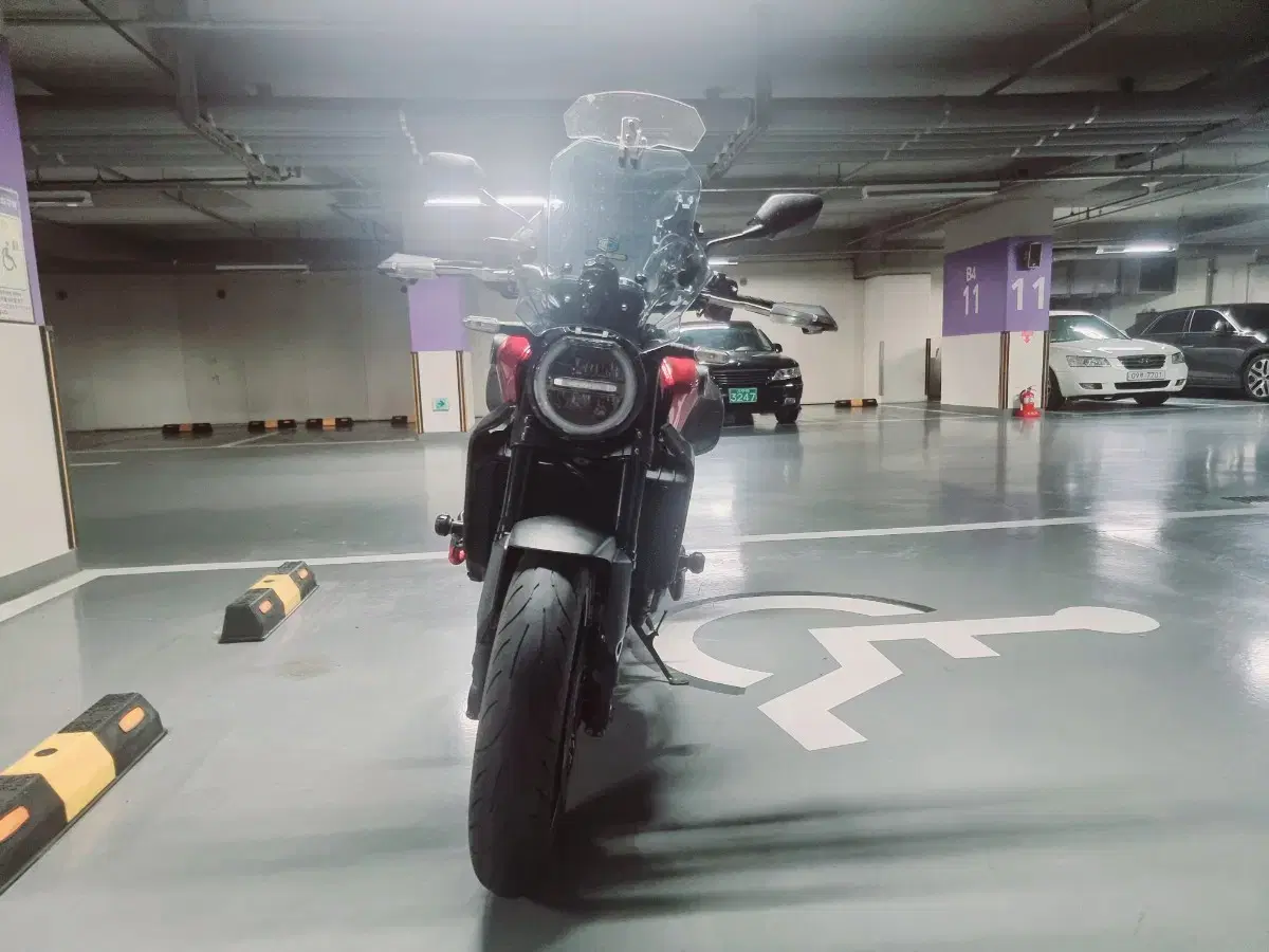 혼다 CB1000R 판매 및 대차