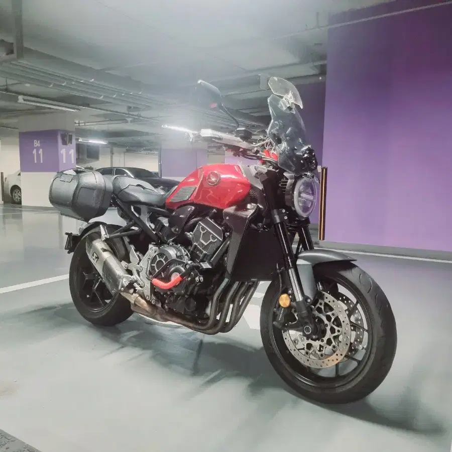 혼다 CB1000R 판매 및 대차